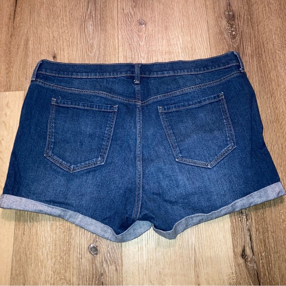 Old Navy Women’s Denim Shorts |Size 16 |Boyfriend Shorts|Mid-Rise|Beach Boho Y2K - Picture 3 of 7
